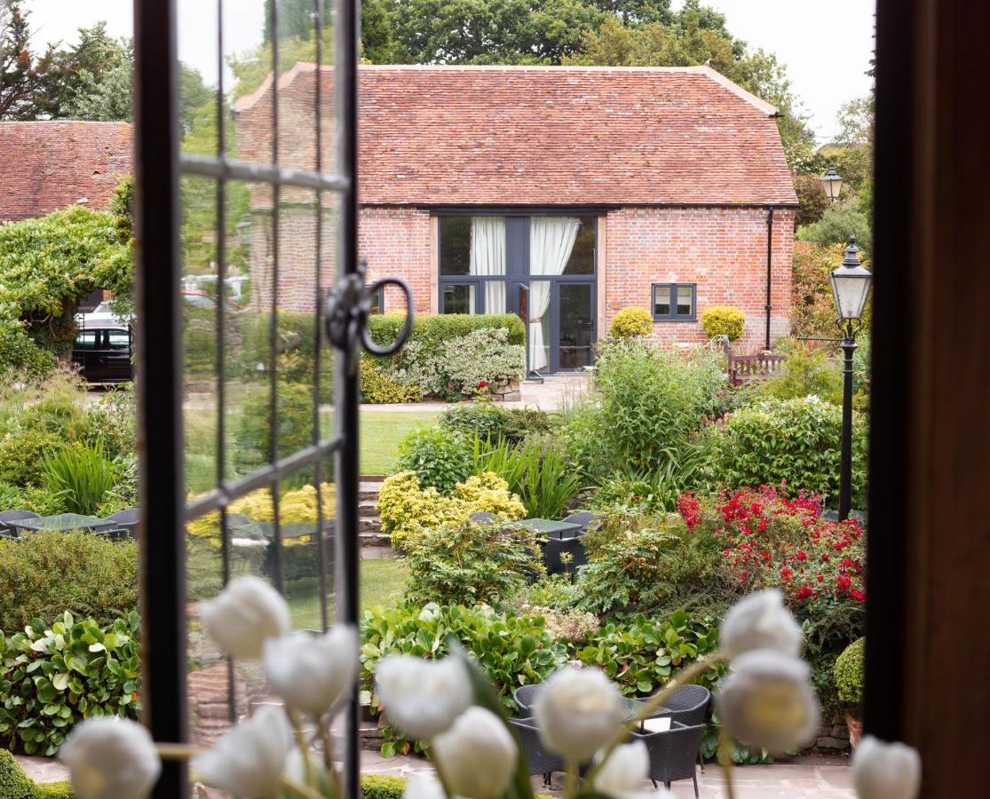 The Montagu Arms Hotel Beaulieu Exterior foto