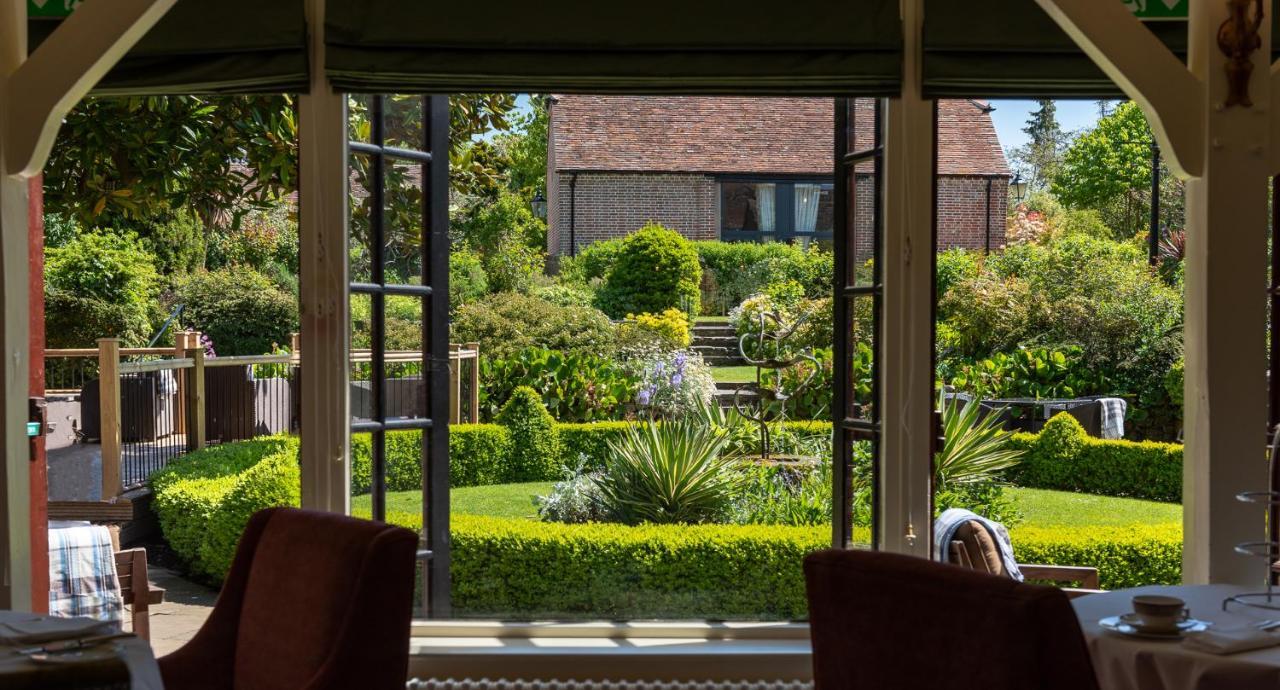 The Montagu Arms Hotel Beaulieu Exterior foto